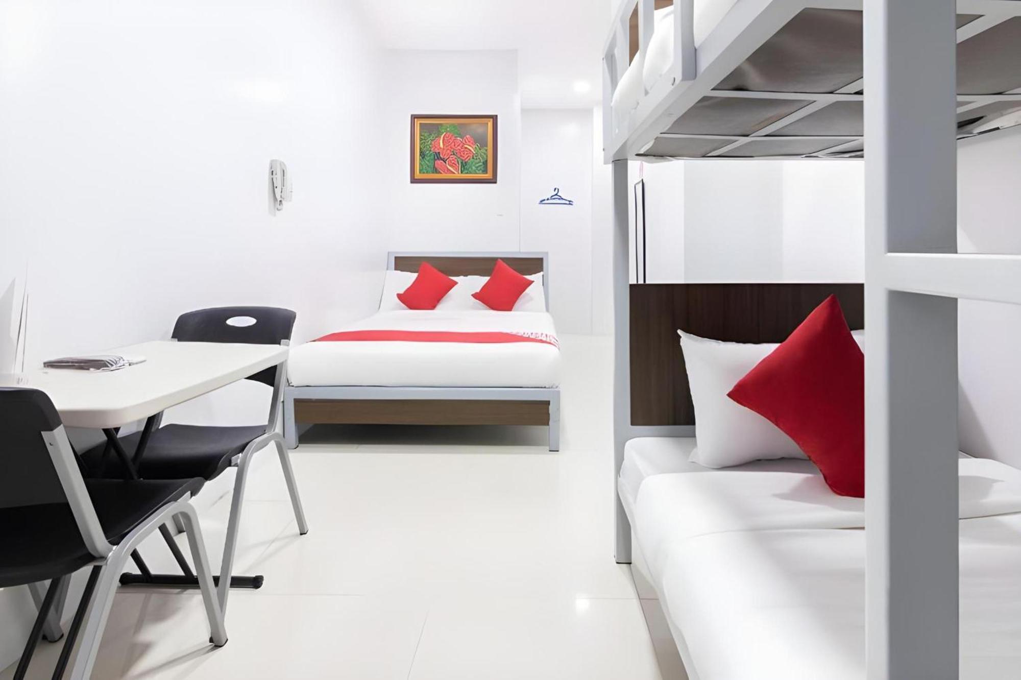 Oyo 152 Sangco Condotel Manila Kültér fotó