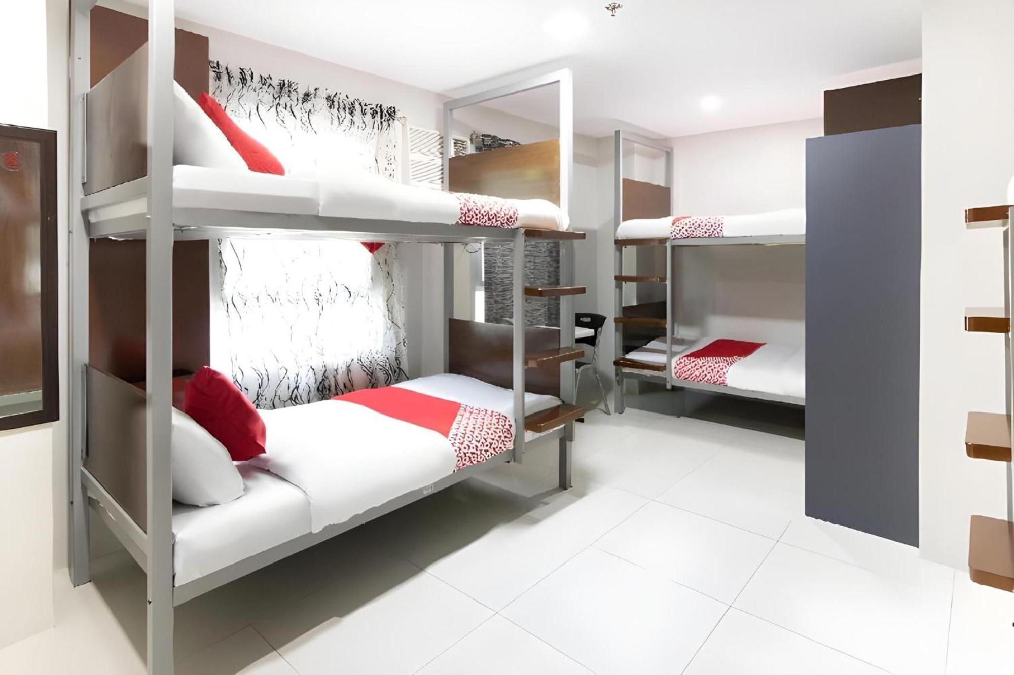 Oyo 152 Sangco Condotel Manila Kültér fotó